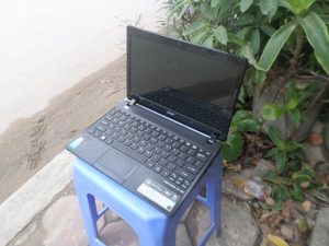 acer-one-725-man-12-1