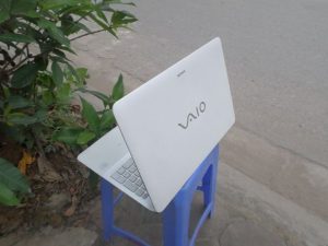 sony vaio svf15 trắng (2)