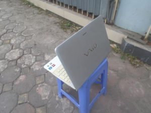 sony vaio vpcee trắng (3)