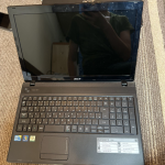 Laptop Acer PEW71